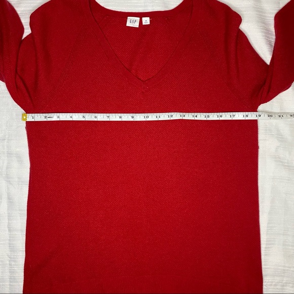 Gap Red Knit V Neck Long sleeve Sweater Blouse - Picture 6 of 6